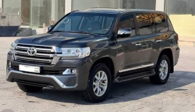 Toyota Land Cruiser (2019/2020) - photo 3